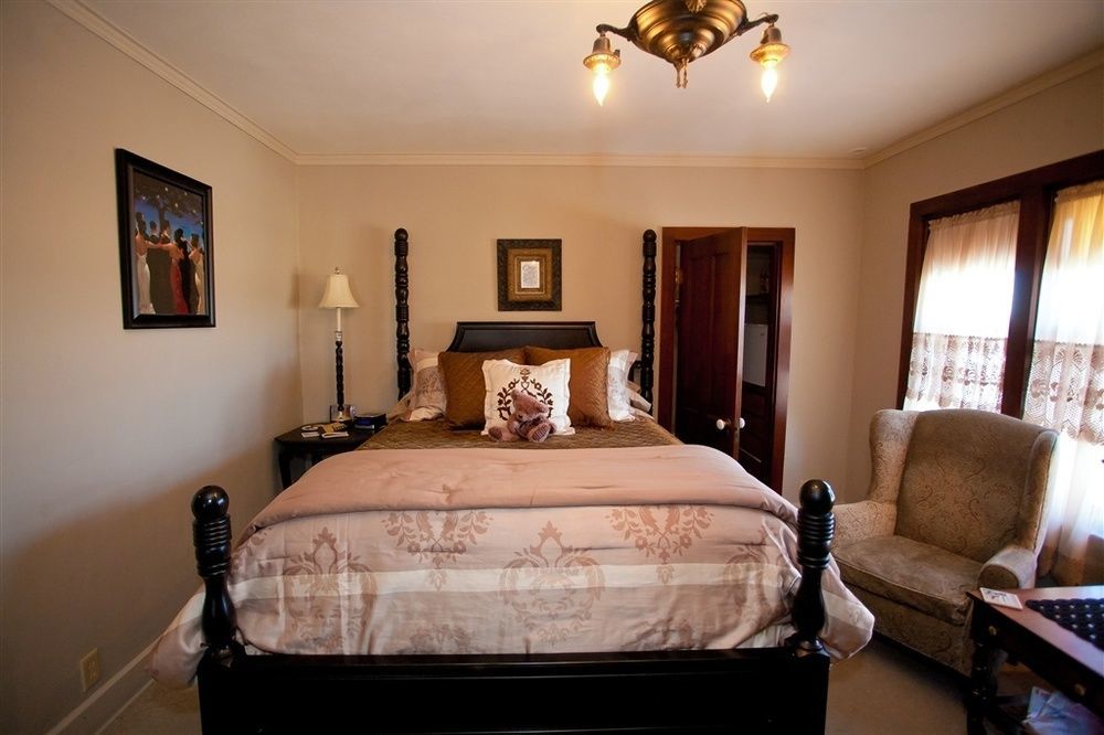 Westphal Mansion Inn Bed & Breakfast Hartford Exterior foto